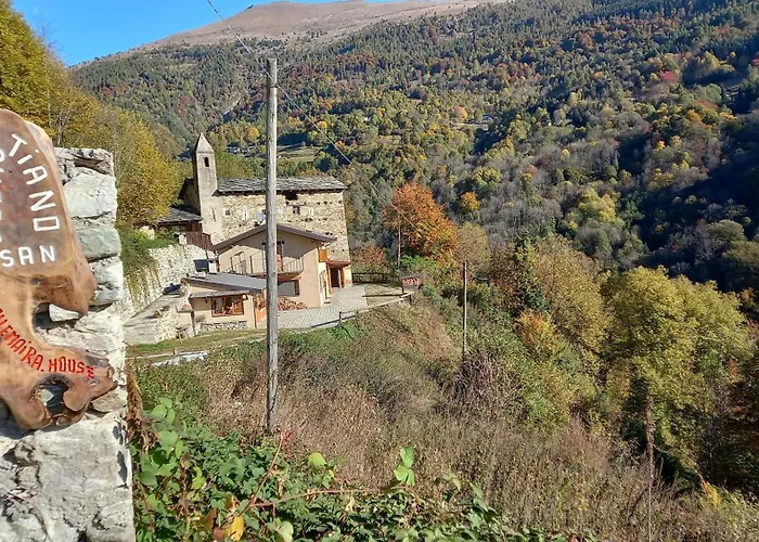 Vallemaira House San Sebastiano Appartamenti In Esclusiva Da 2 Persone Apartment San Damiano Macra